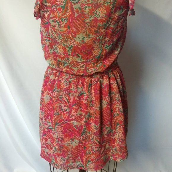 Casual Floral Printed, Lightweight Fabric Dress - Picture 3 of 6